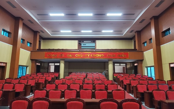 Báo giá hệ thống điều hòa cho hội trường cần thiết kế phù hợp