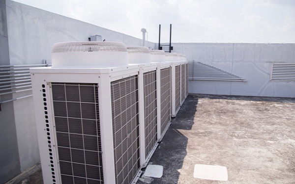 Bảo dưỡng máy lạnh công nghiệp định kỳ là điều vô cùng quan trọng và cần thiết