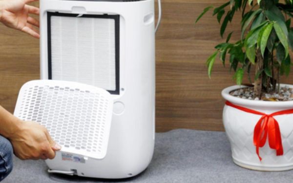 Tháo rời bộ lọc không khí